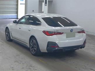 2023 BMW I4 - Thumbnail