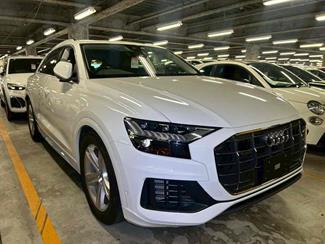 2019 Audi Q8 - Thumbnail