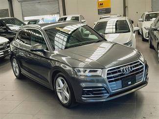 2020 Audi Q5 - Thumbnail