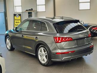 2020 Audi Q5 - Thumbnail