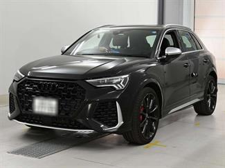 2022 Audi RS Q3 - Thumbnail