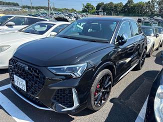 2022 Audi RS Q3 - Thumbnail