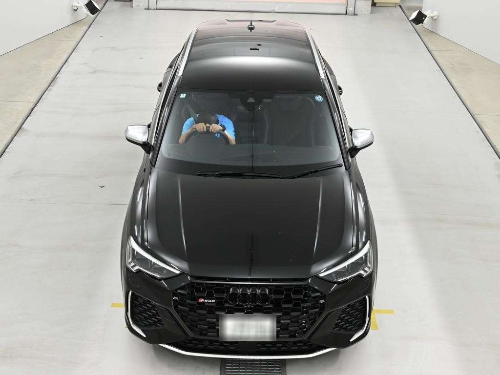 2022 Audi RS Q3
