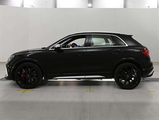 2022 Audi RS Q3 - Thumbnail