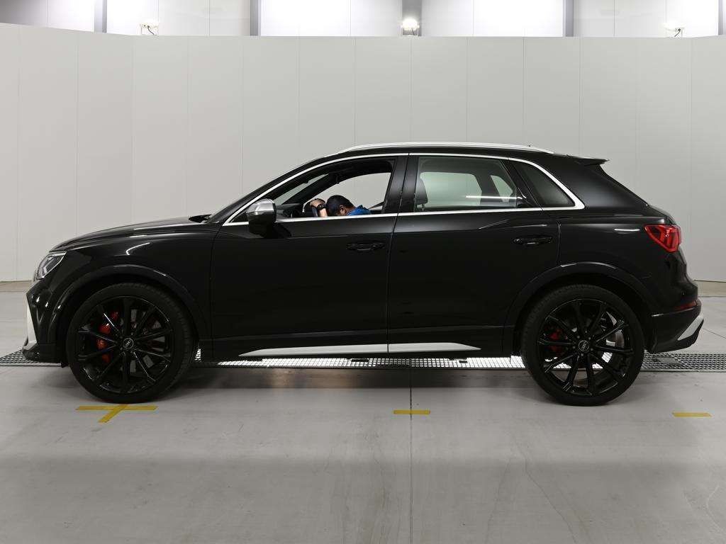 2022 Audi RS Q3