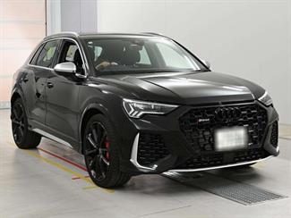 2022 Audi RS Q3 - Thumbnail