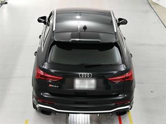 2022 Audi RS Q3 - Thumbnail