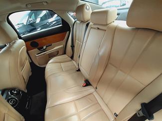 2013 Jaguar XJ - Thumbnail