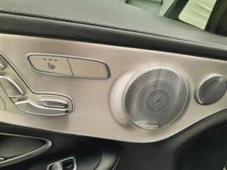 2017 Mercedes-Benz C 300 - Thumbnail
