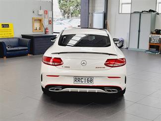 2017 Mercedes-Benz C 300 - Thumbnail