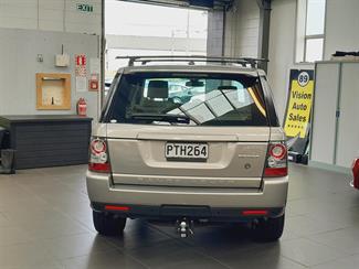 2010 Land Rover Range Rover Sport - Thumbnail