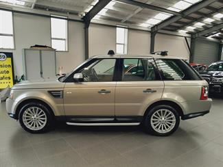 2010 Land Rover Range Rover Sport - Thumbnail