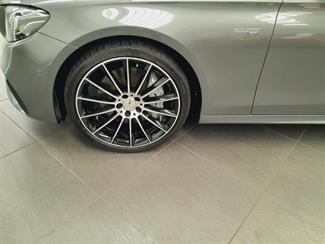 2017 Mercedes-Benz E 43 - Thumbnail