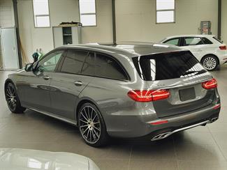 2017 Mercedes-Benz E 43 - Thumbnail