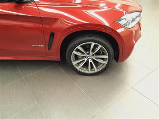 2015 BMW X6 - Thumbnail