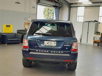 2010 Land Rover Range Rover Sport - Thumbnail