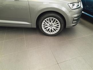 2016 Audi Q7 - Thumbnail