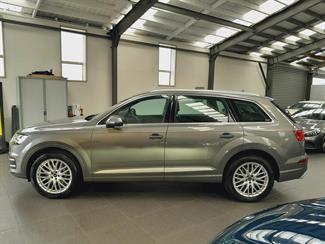 2016 Audi Q7 - Thumbnail