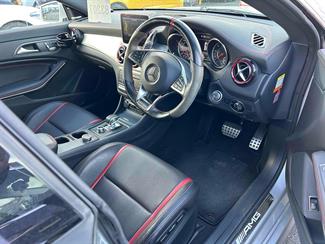 2017 Mercedes-Benz CLA 45 - Thumbnail