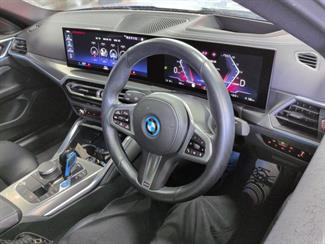 2022 BMW I4 - Thumbnail