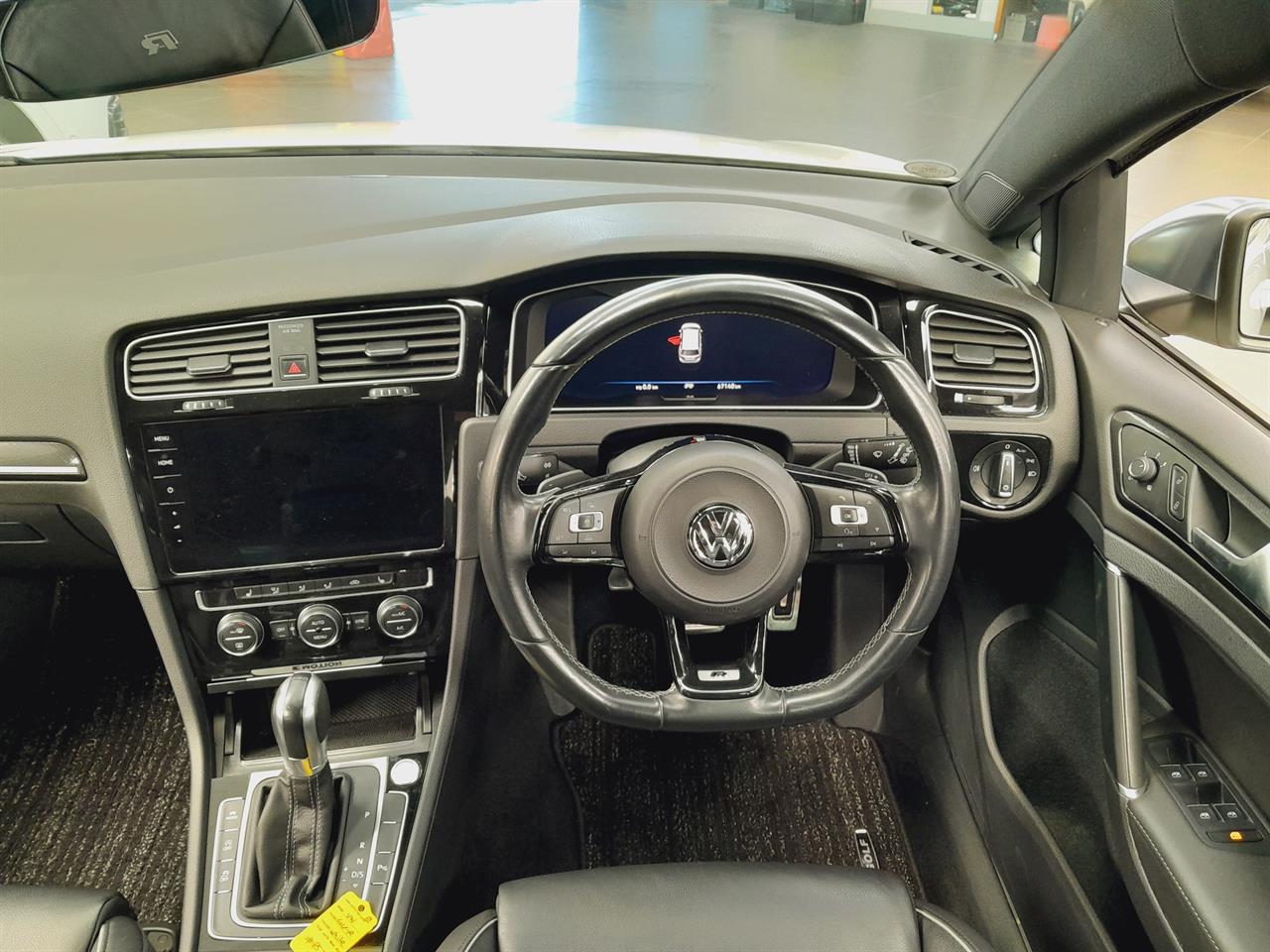 2018 Volkswagen Golf R