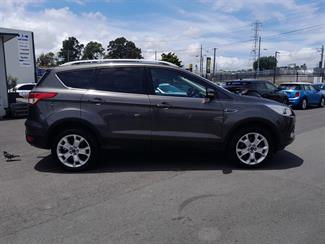 2015 Ford Kuga - Thumbnail