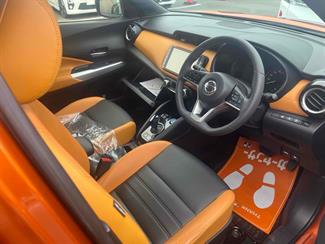 2020 Nissan Kicks - Thumbnail
