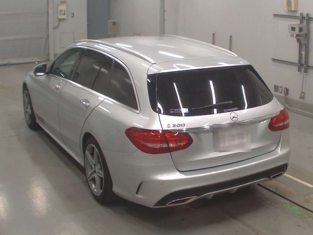 2015 Mercedes-Benz C 200