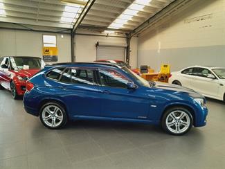 2011 BMW X1 - Thumbnail