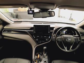 2021 Toyota Camry - Thumbnail