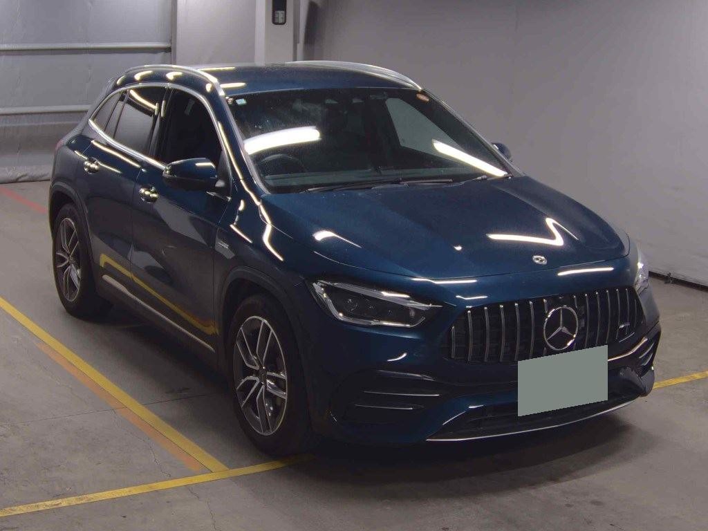 2021 Mercedes-Benz GLA 35
