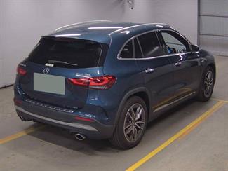 2021 Mercedes-Benz GLA 35 - Thumbnail