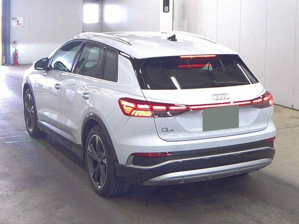 2022 Audi Q4