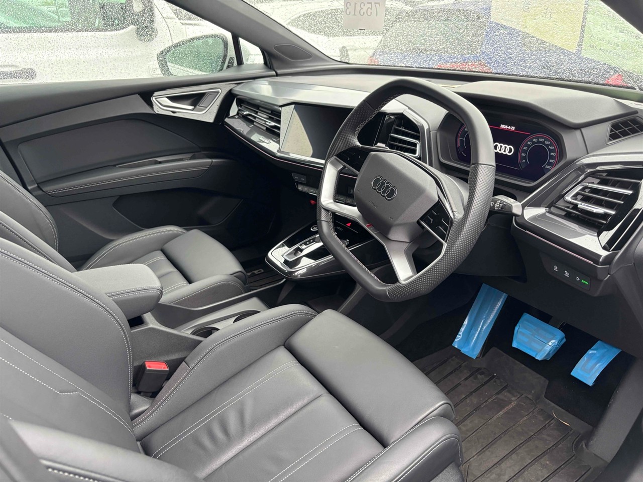 2022 Audi Q4