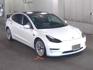 2022 Tesla Model 3 - Thumbnail