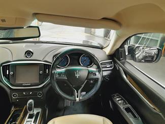 2015 Maserati Ghibli - Thumbnail