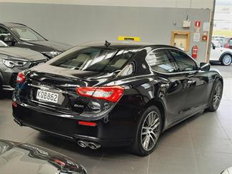 2015 Maserati Ghibli - Thumbnail