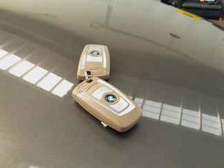 2012 BMW 320i - Thumbnail