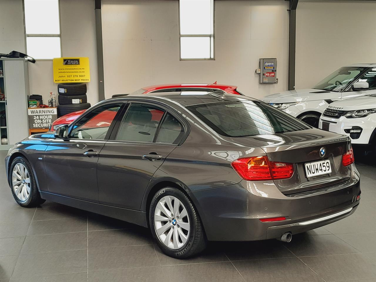 2012 BMW 320i