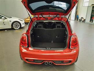 2017 Mini Cooper - Thumbnail