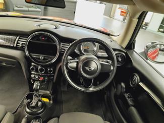 2017 Mini Cooper - Thumbnail