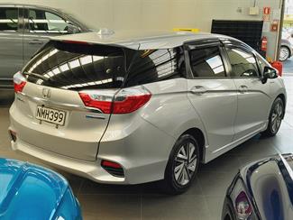 2015 Honda Shuttle - Thumbnail