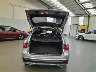 2016 Mercedes-Benz GLC 250 - Thumbnail