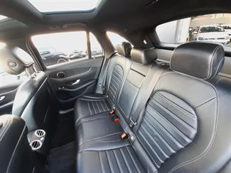 2016 Mercedes-Benz GLC 250 - Thumbnail