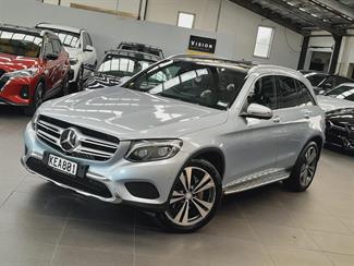 2016 Mercedes-Benz GLC 250 - Thumbnail