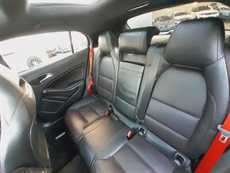 2018 Mercedes-Benz GLA 45 - Thumbnail