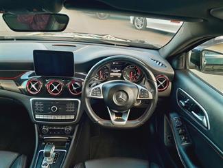 2018 Mercedes-Benz GLA 45 - Thumbnail