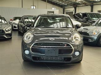 2017 Mini Cooper - Thumbnail