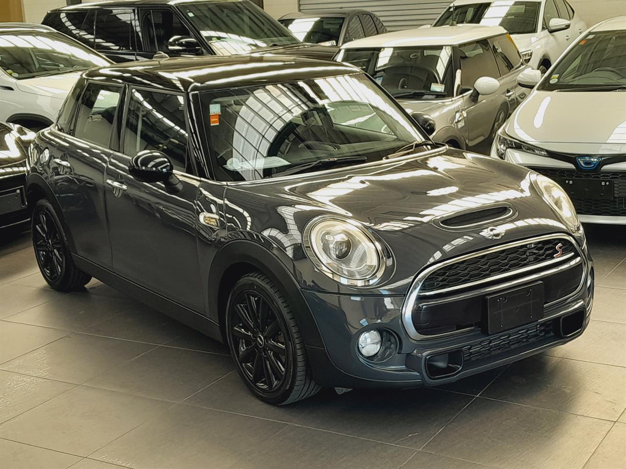 2017 Mini Cooper