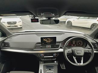 2020 Audi Q5 - Thumbnail